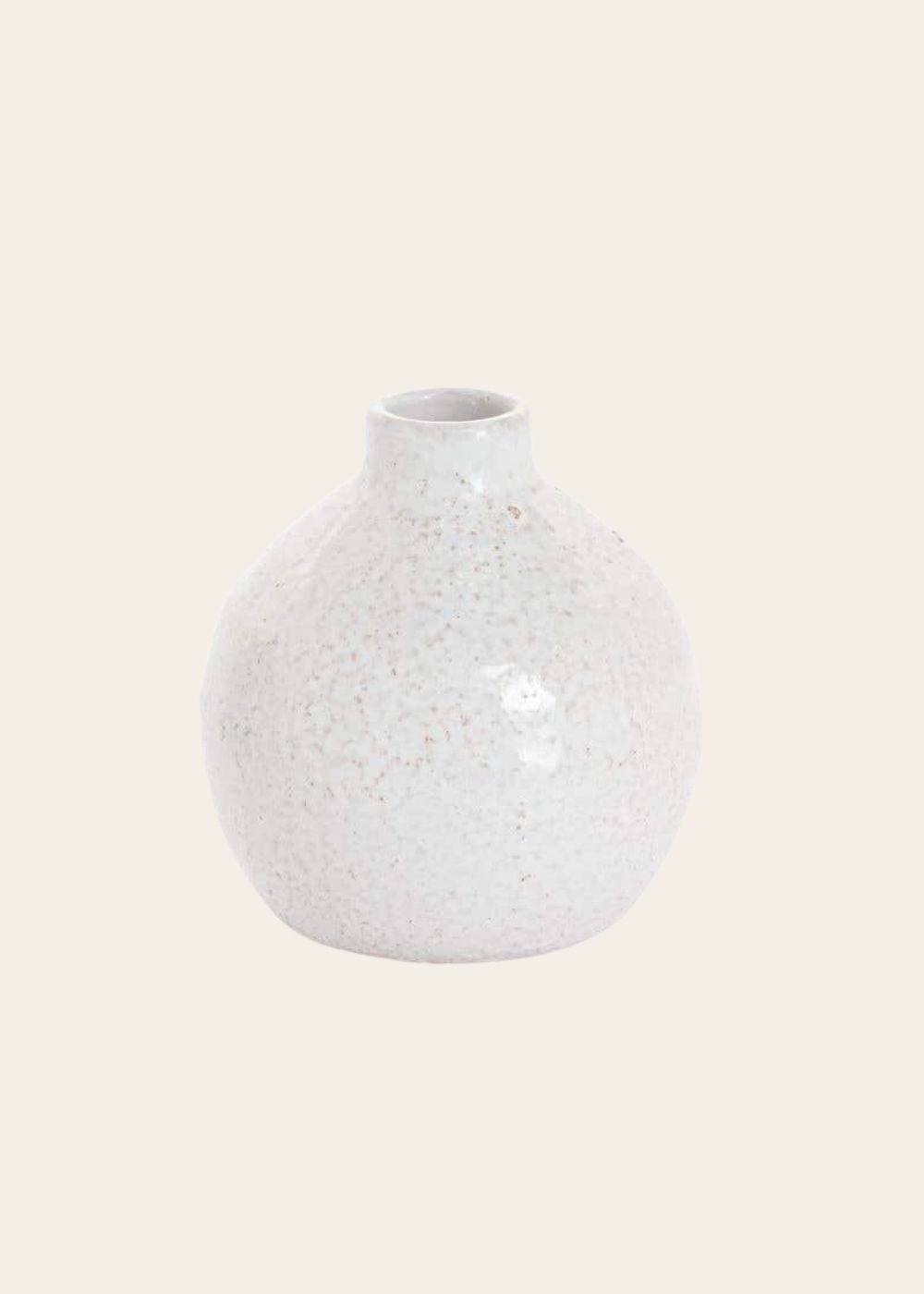 Cream Bud Vase - Menagerie Farm &amp; Flower